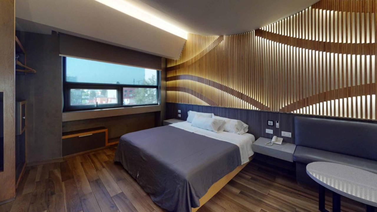 Hotel Patriotismo مدينة مكسيكو المظهر الخارجي الصورة