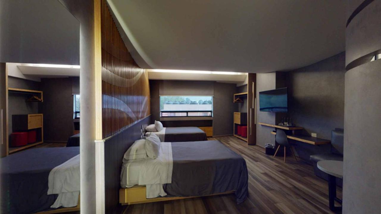 Hotel Patriotismo مدينة مكسيكو المظهر الخارجي الصورة