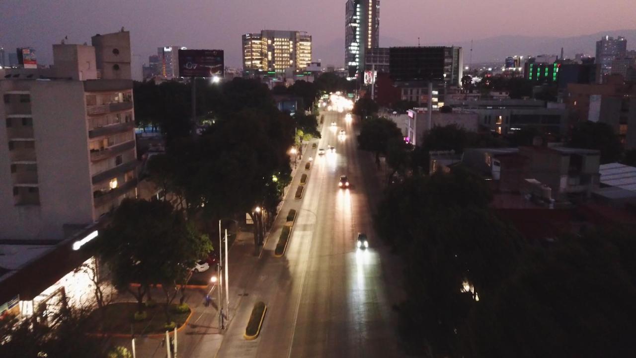 Hotel Patriotismo مدينة مكسيكو المظهر الخارجي الصورة