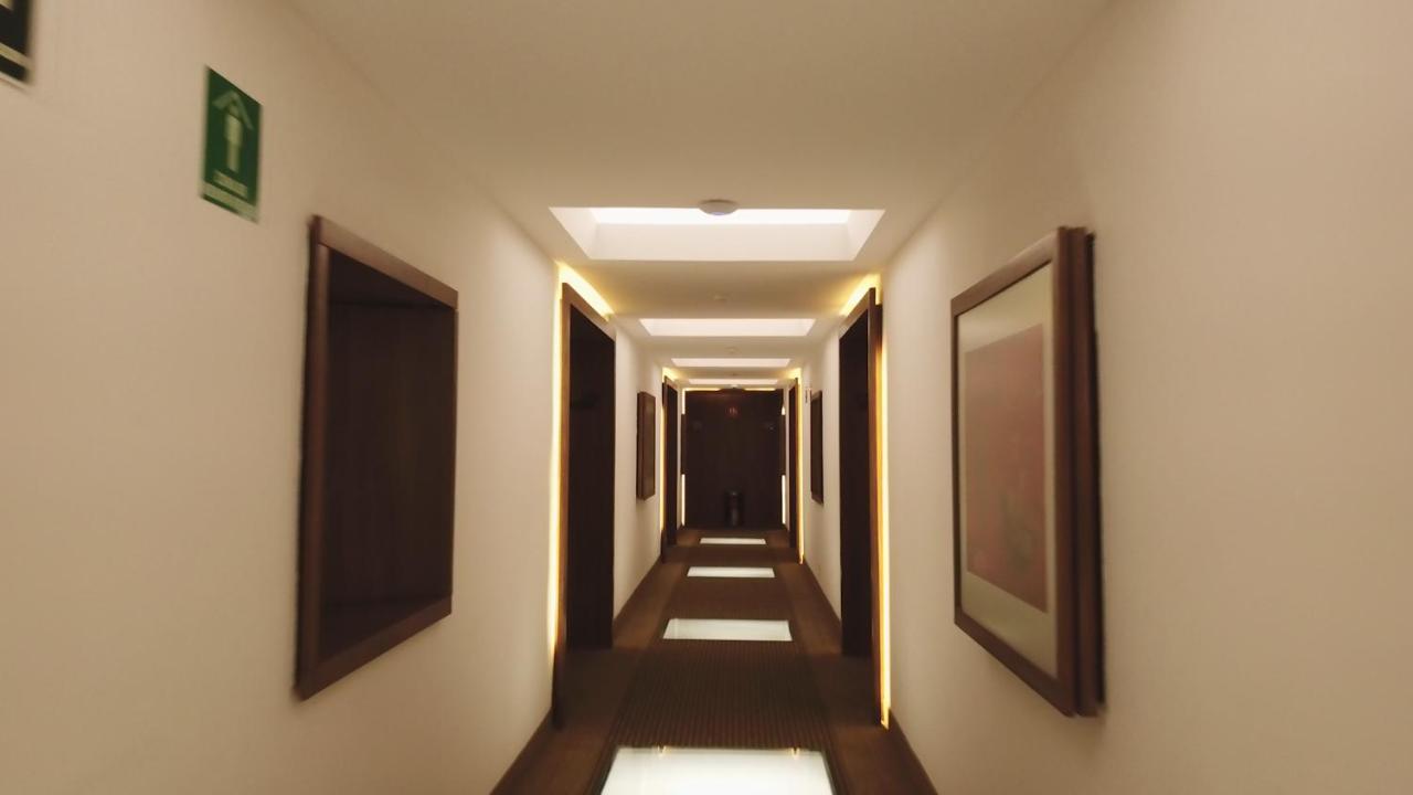 Hotel Patriotismo مدينة مكسيكو المظهر الخارجي الصورة